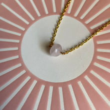 Load image into Gallery viewer, Minimalist Rose Quartz Stone Necklace